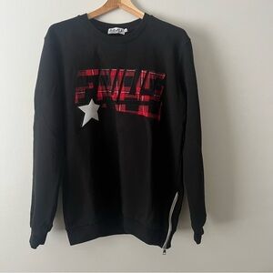Follow Us graphic crew neck sweatshirt L